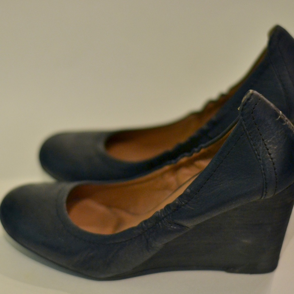Lucky Brand Black Leather Wedges size 9